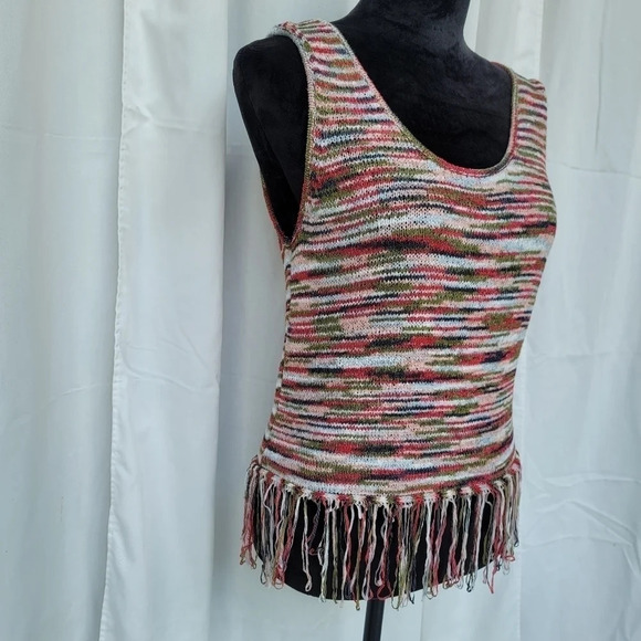 NWOT Rocks & Indigo Sweater Tank Top Sleveless Retro Fringe Multi Color XS - Picture 9 of 9